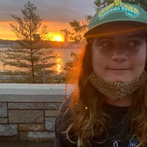 Meet your Posher, Lydia